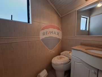 SE VENDE CASA 4D/2B CON DEPTO. INTERIOR 4D/2B