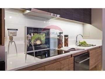 Ultima Unidad, Cocina Cerrada