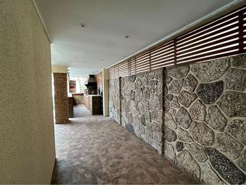 Hermosa Casa en Valle Grande - Lampa