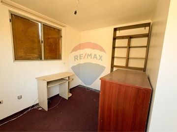 Parcela con casa luminosa y gran terreno