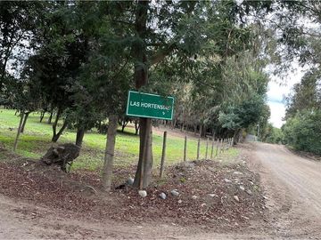 Vende orilla lago Colbun El Colorado 3.362 m2