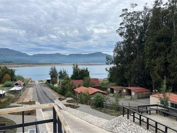 Vende orilla lago Colbun El Colorado 3.362 m2