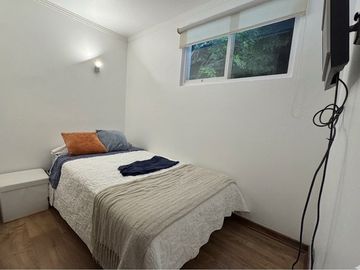 CASA RODEADA DE NATURALEZA
