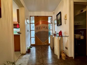 CASA RODEADA DE NATURALEZA