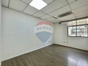 OPORTUNIDAD! Excelente Oficina Parque Almagro