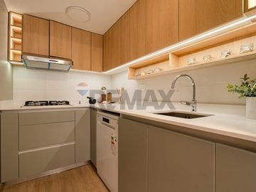 Barrio El Golf 3d+2B+1E Remodelado de Alto Nivel
