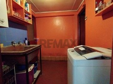Se Vende Casa con Amplio Terreno Macul