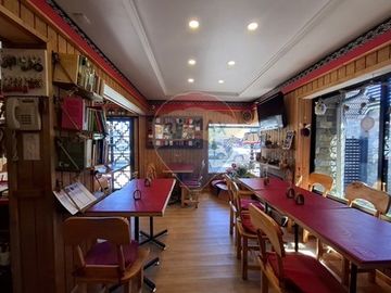 SE VENDE HOSTAL CON CAFETERÍA FUNCIONANDO, TEMUCO