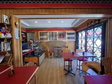 SE VENDE HOSTAL CON CAFETERÍA FUNCIONANDO, TEMUCO