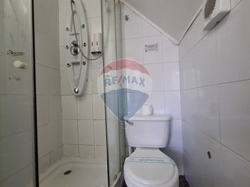 SE VENDE HOSTAL CON CAFETERÍA FUNCIONANDO, TEMUCO