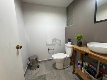 Casa en condominio en renta en Rancho la Mora, Toluca, México