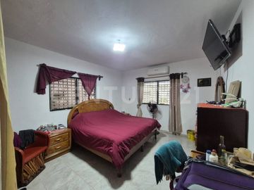 Casa en Venta en Colonia del Valle, Villa de Álvarez, Colima