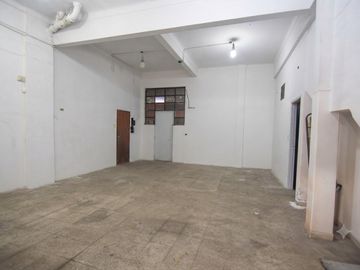 Venta Local comercial Villa crespo con sotano