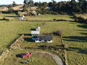 Se vende terreno a orilla de playa Isla Tabon