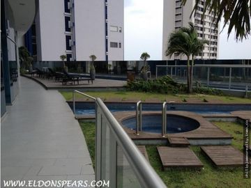 Venta: 2 recámaras en Yacht Club, Avenida Balboa