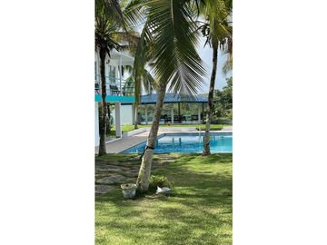 🌅 OPORTUNIDAD DE INVERSIÓN FRENTE AL LAGO ALAJUELA 🇵🇦