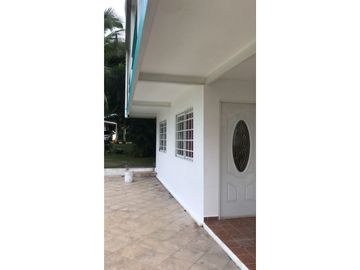 🌅 OPORTUNIDAD DE INVERSIÓN FRENTE AL LAGO ALAJUELA 🇵🇦