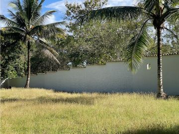 🌅 OPORTUNIDAD DE INVERSIÓN FRENTE AL LAGO ALAJUELA 🇵🇦