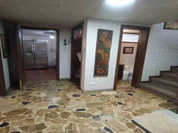 CASA EN VENTA / LA ARBOLEDA / MANIZALES