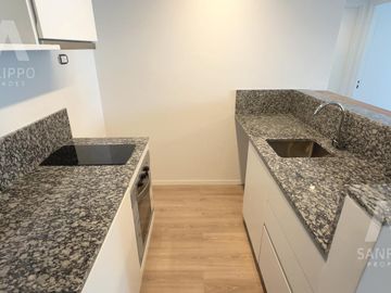 Departamento en venta en Irigoyen al 1100, San Telmo