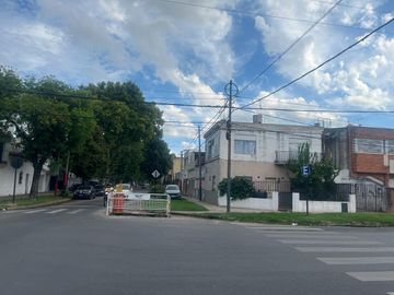CASA EN BARRIO SALADILLO