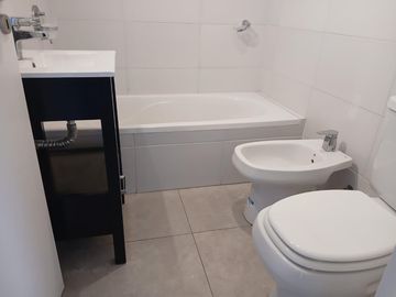 Departamento dos ambientes en Villa del Lago