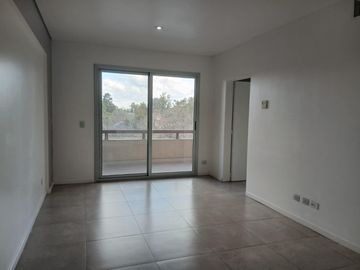 Departamento dos ambientes en Villa del Lago