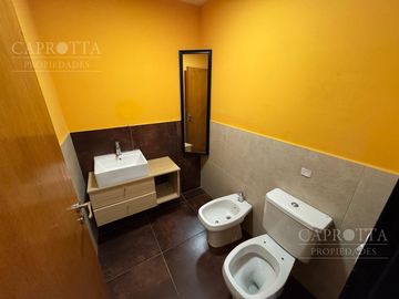 Local comercial en alquiler en Villa Devoto 570 metros cubiertos