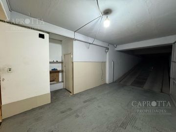 Local comercial en alquiler en Villa Devoto 570 metros cubiertos