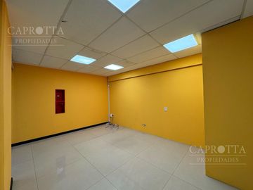 Local comercial en alquiler en Villa Devoto 570 metros cubiertos