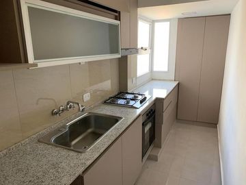 2 Amb, Palermo, Av.Santa fe, reciclado a nuevo, muy luminoso, cocina indpte