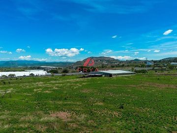 Terreno Industrial en Venta en Acatlán de Juárez frente a Autopista Macrolibrami