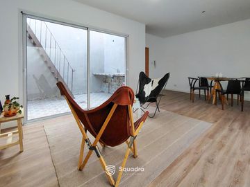 VENTA | PERMUTA - Casa de pasillo 2 dormitorios, 2 patios y terraza - Barrio Lourdes, Rosario.