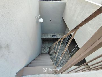 VENTA | PERMUTA - Casa de pasillo 2 dormitorios, 2 patios y terraza - Barrio Lourdes, Rosario.