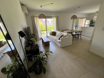 Departamento en Venta / Alquiler en  Lago del Sendero