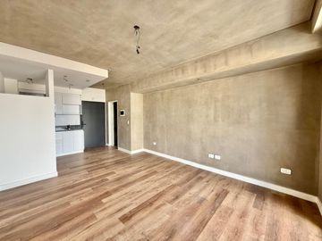Monoambiente divisible con terraza a estrenar en Chacarita. EN VENTA!