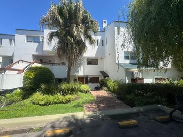 Departamento en Marinas del Sol
