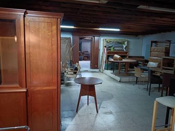 Local en Ayacucho al 5700