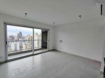 Departamento de categoria de 2 ambientes en Lanús Este