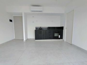 Departamento de categoria de 2 ambientes en Lanús Este