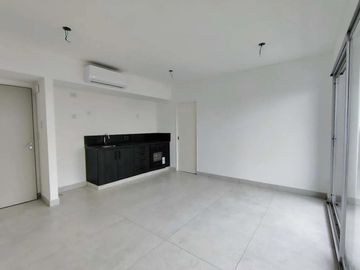 Departamento de categoria de 2 ambientes en Lanús Este