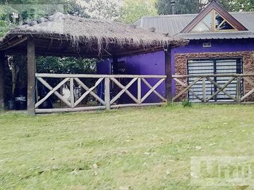 Casa - 20 De Junio