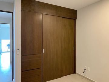 DEPARTAMENTO  AMUEBLADO EN MONTEJO PLAZA AL NORTE DE MERIDA