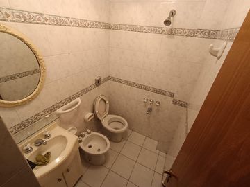 Departamento - 3 Amb.  75 mts  Piso 7 