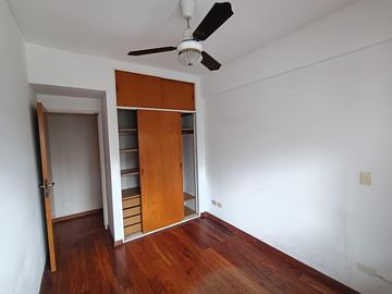 Departamento - 3 Amb.  75 mts  Piso 7 