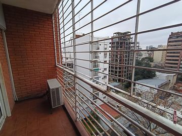 Departamento - 3 Amb.  75 mts  Piso 7 