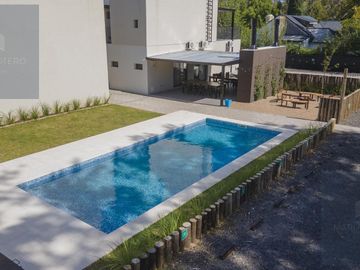 Departamento a estrenar en alquiler, a  mts. de la Universidad Austral