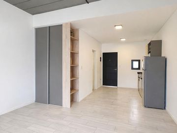 Departamento a estrenar en alquiler, a  mts. de la Universidad Austral
