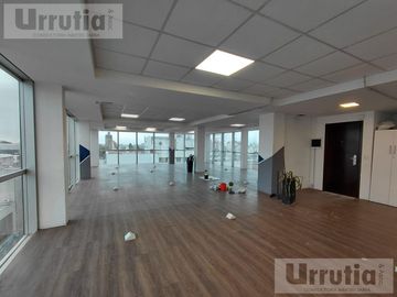 OFICINAS -MORON PREMIUM-CON COCHERA Y BAULERA