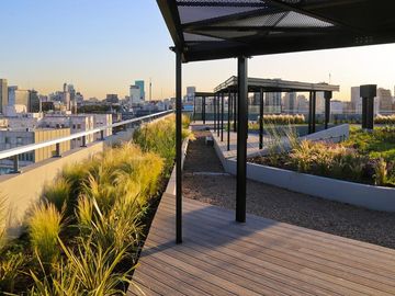 Loft en alquiler tradicional u oficina con vista al rio. Distrito Quartier, Retiro.
